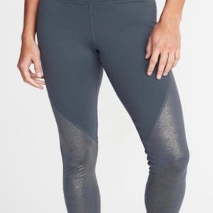 Old Navy Active Go-Dry Grey/Grey Shimmer Leggings